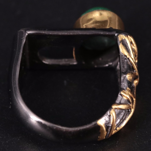 MODERNIST OVAL MALACHITE RING - Picture 5 of 10